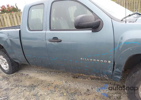 2009 Chevrolet Silverado 1500 Work Truck z USA, uszkodzony, nr VIN 1GCEC19X89Z129342